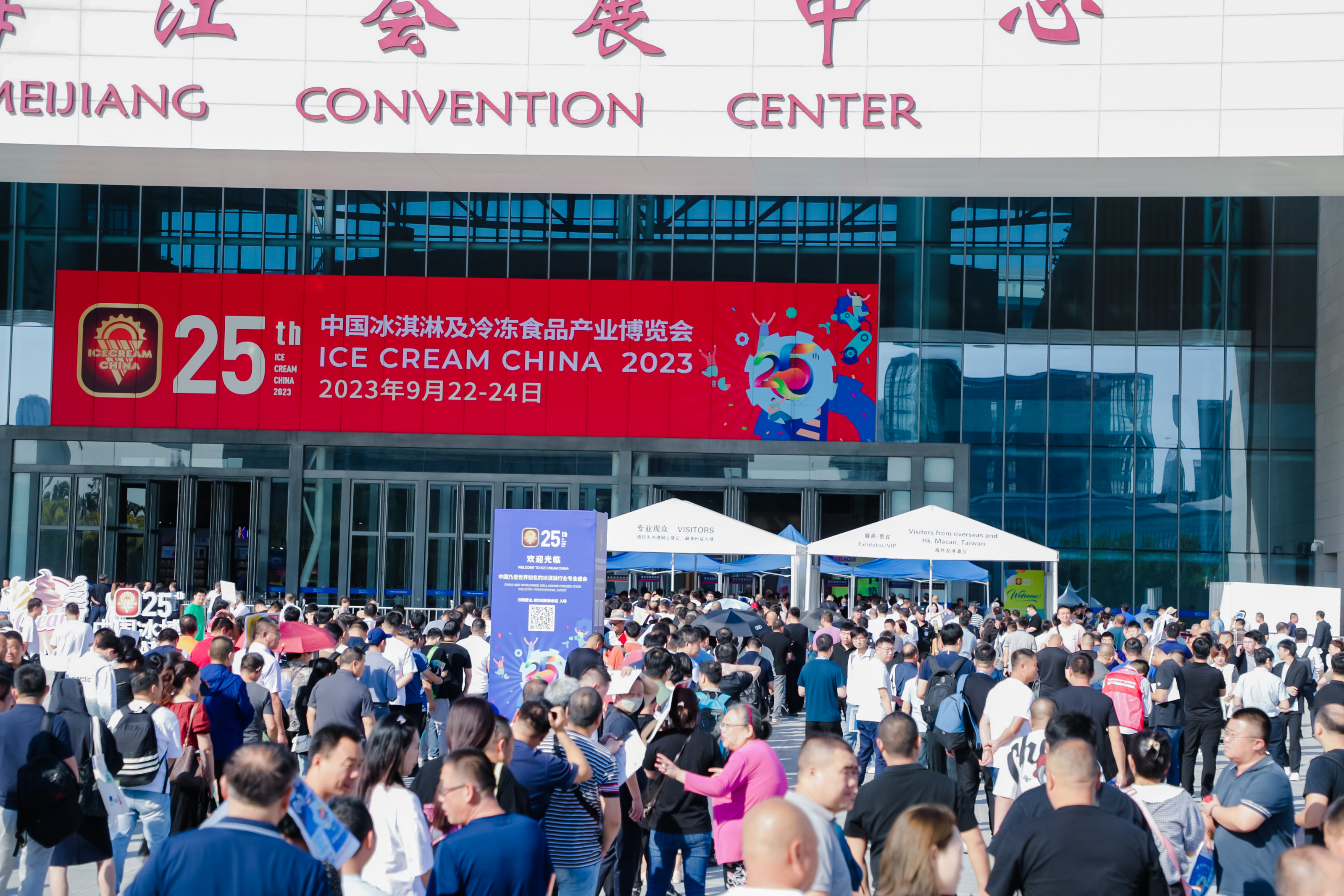 ZHEQ9363.JPG ZHEQ9363.JPG