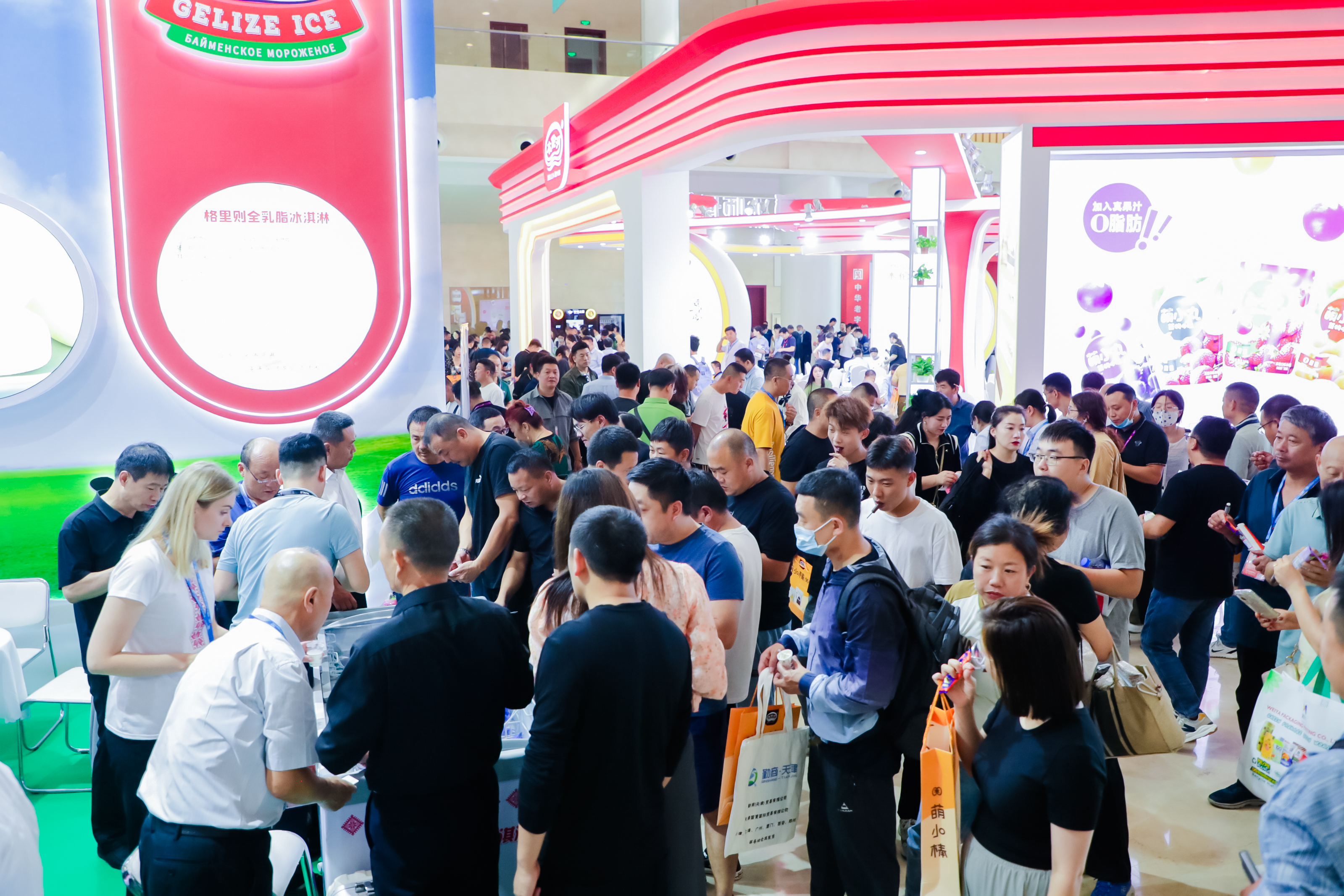 ZHEQ9517.JPG ZHEQ9517.JPG