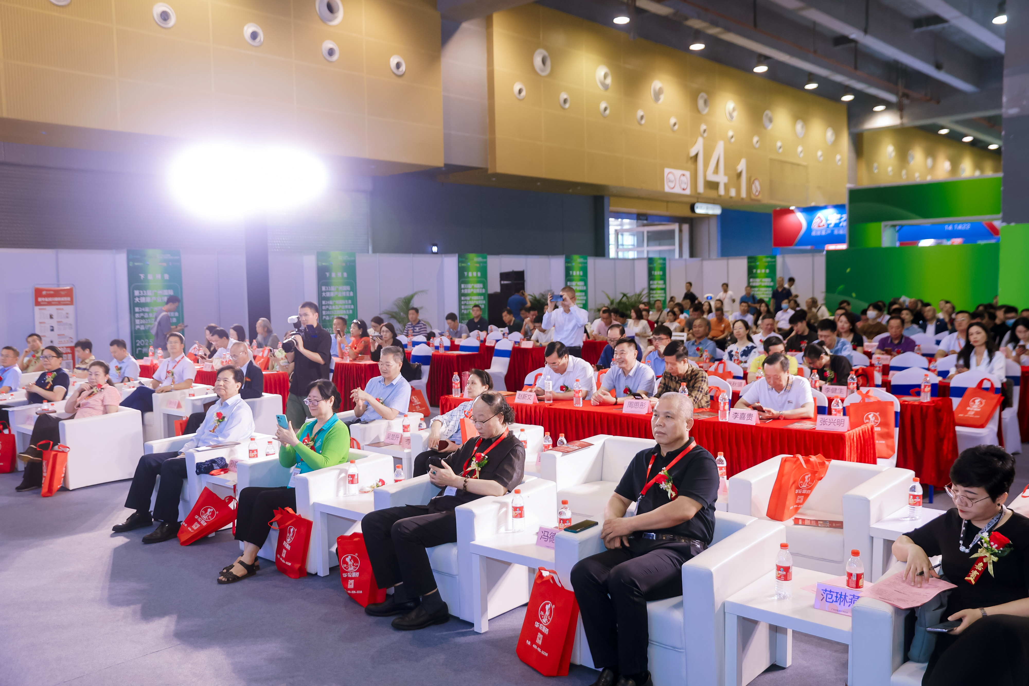 6X1A9787.JPG 6X1A9787.JPG